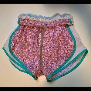 Nike Tempo Shorts (Dri-Fit)